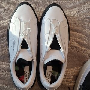 Adidas Originals Sleek Zip Sneaker